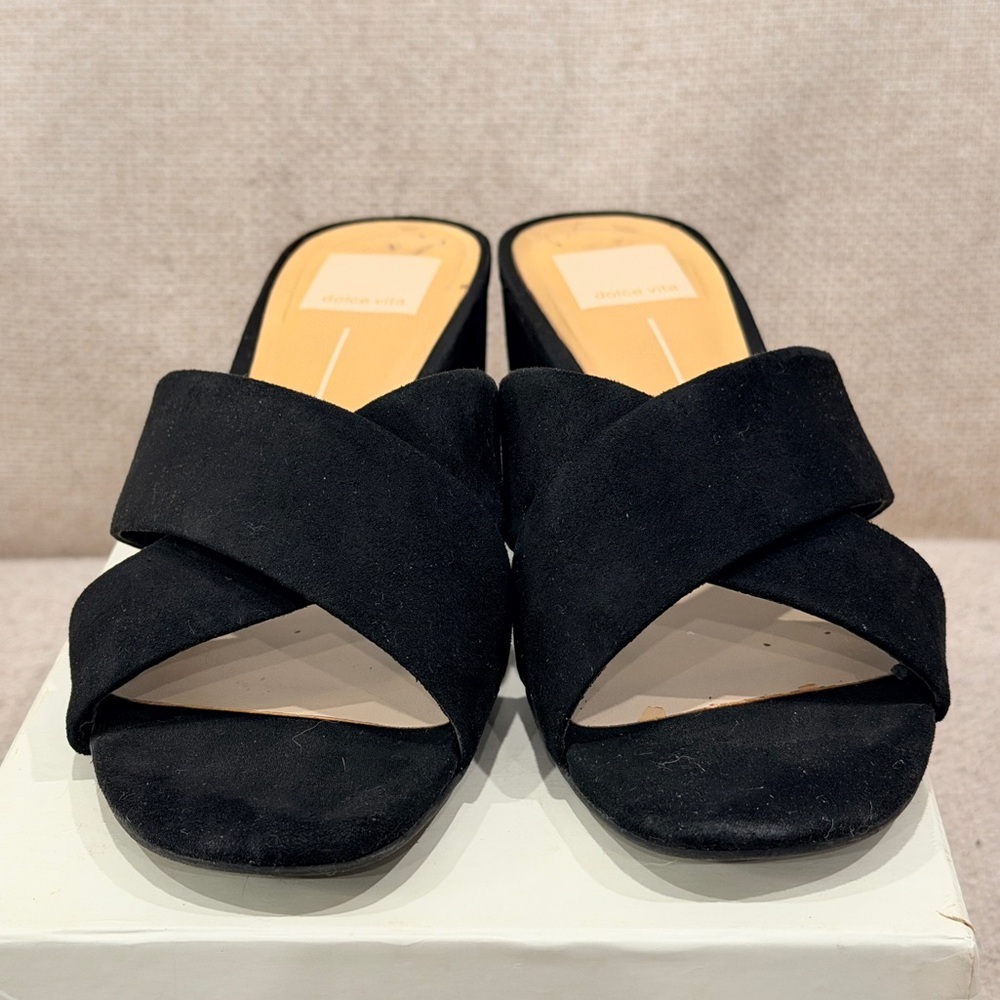Dolce Vita Black Women's sandals - Picture 2 of 8